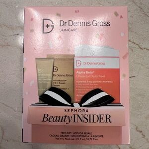 NWOT Dr. Dennis Gross Skincare Kit